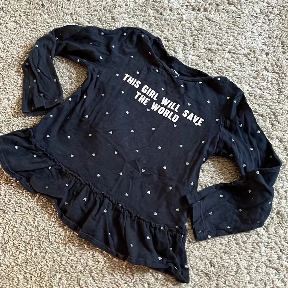 Black and heart tee